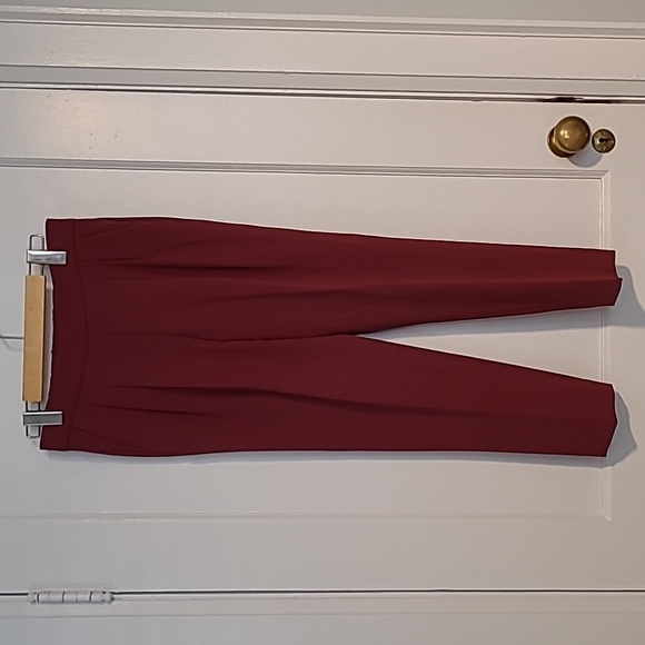 Babaton Raspberry cropped dress pants - Picture 1 of 3